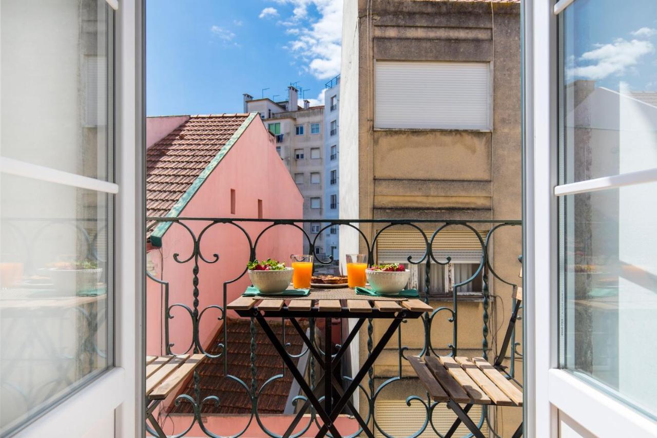 Lisboa Lovelystay - Sunny Flat W/ Balcony Overseeing Graca And River المظهر الخارجي الصورة